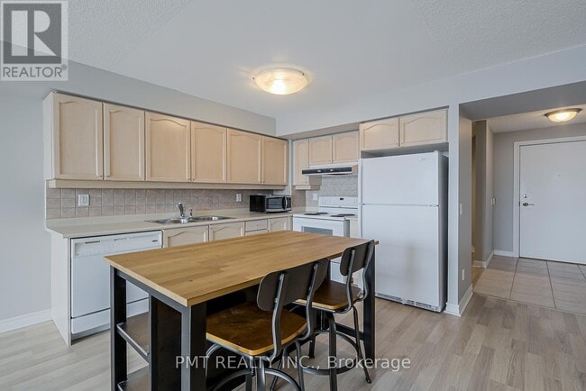 Photo - 710 Humberwood Blvd Unité 1910