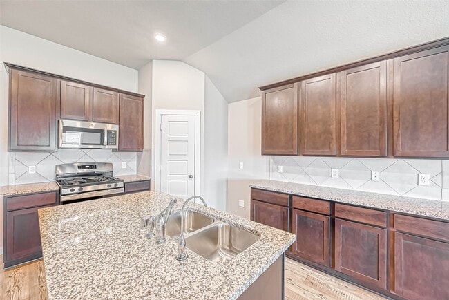 Photo - 2611 Westward Hl Dr
