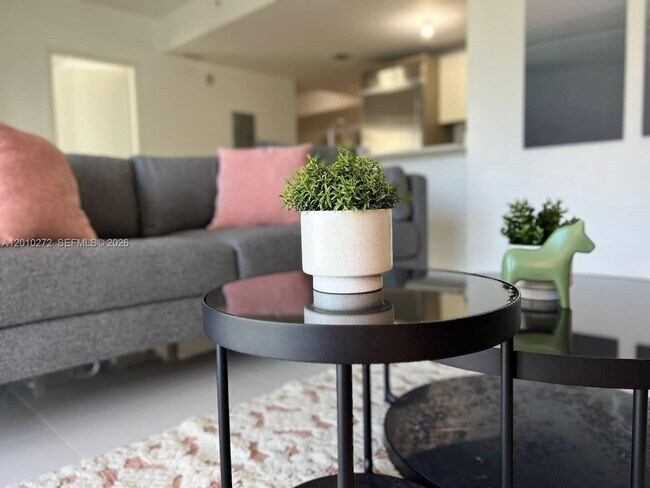 Photo - 1300 Brickell Bay Dr Unit 3400