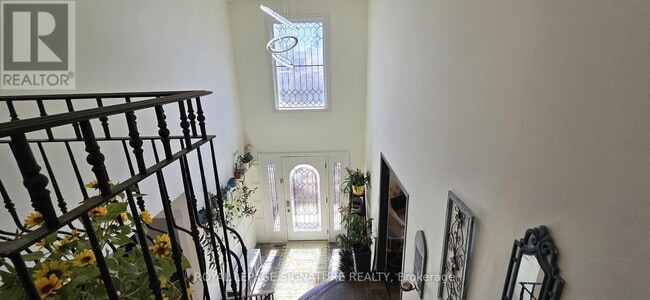 Photo - 105 Ashton Rd