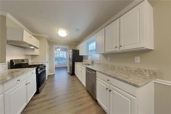 Photo - 2450 Fosters Mill Ct NW