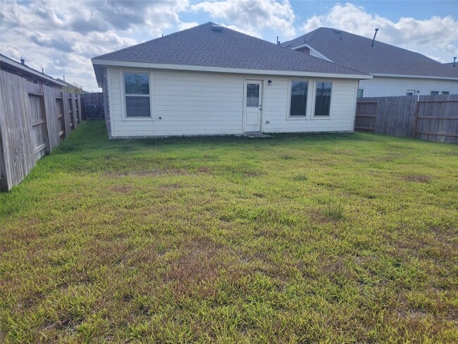 Photo - 21567 Casavatore Dr