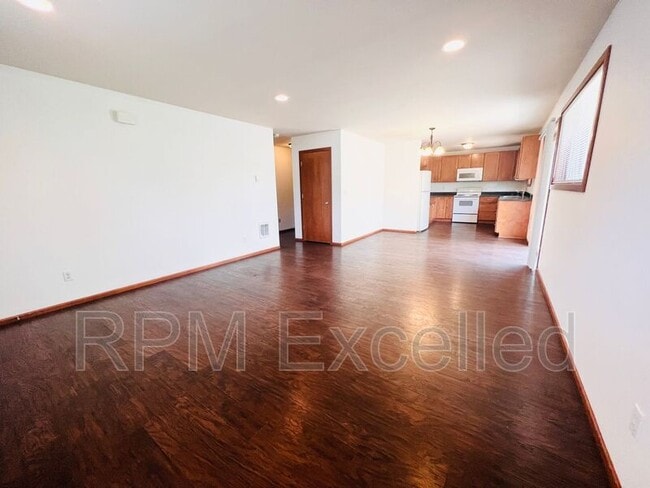 Photo - 1530 29th St SE