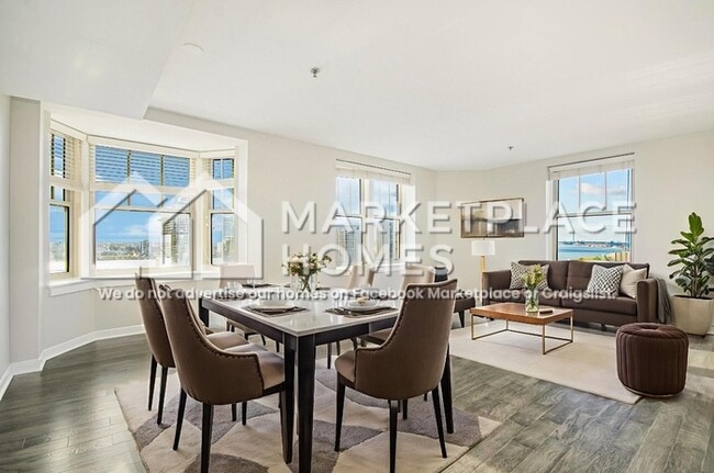 Building Photo - 525 W Lafayette Blvd Unit 15D