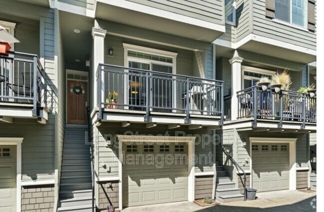 Building Photo - 5005 SE Tibbets St Rental