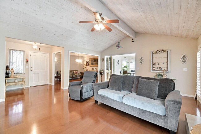 Photo - 6733 N Alva Ave