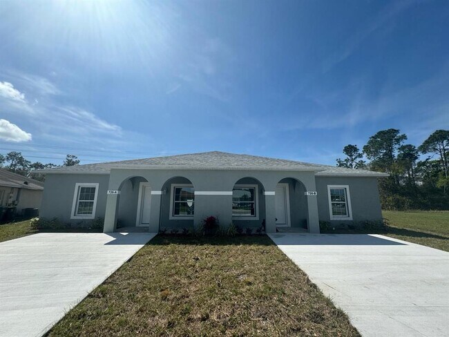 Photo - 726 Bobcat Ct