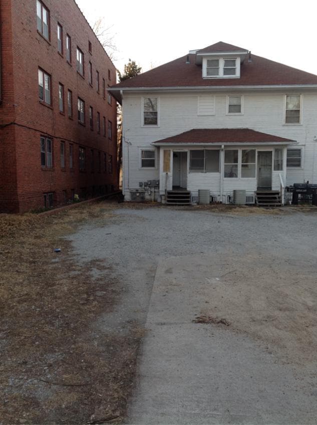 Photo - 1409 E St