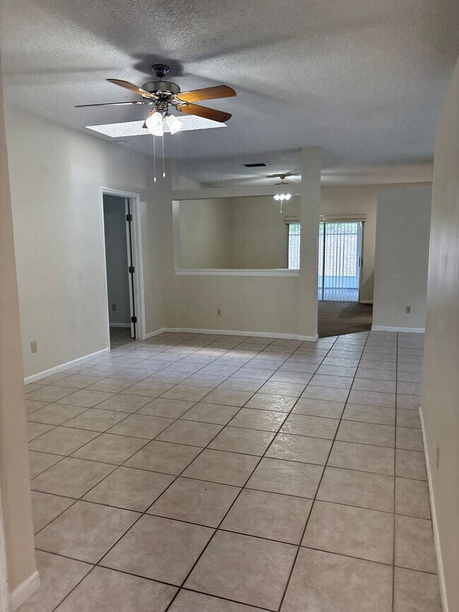 Photo - Hunters Creek - 3 Bedroom, 2 Bathroom Single Family Home