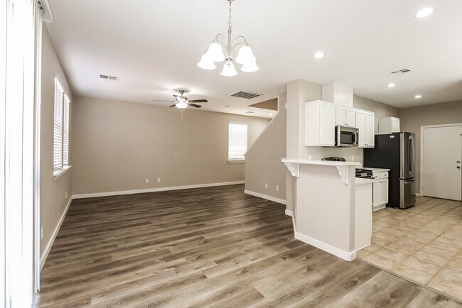 Photo - 11887 Principi Ct