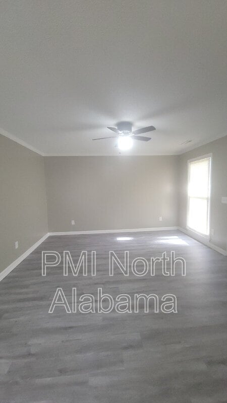 Photo - 1502 Barrington Rd NW Unit Apt A