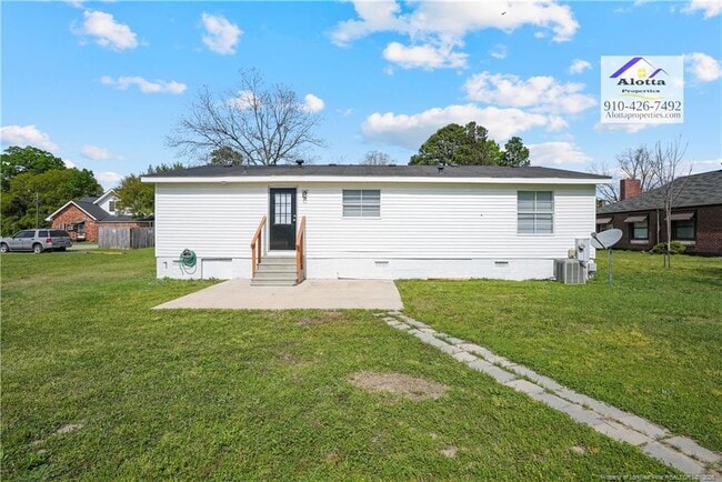 Photo - 101 1st St