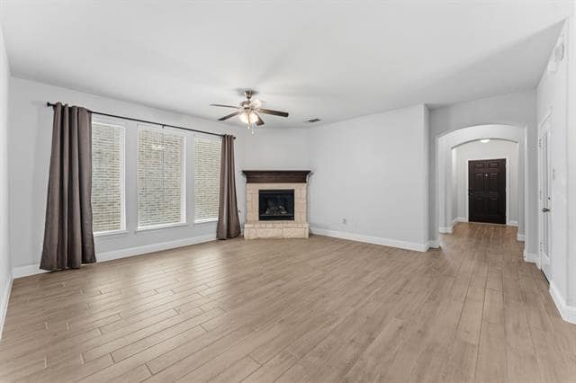 2104 Barx Dr
