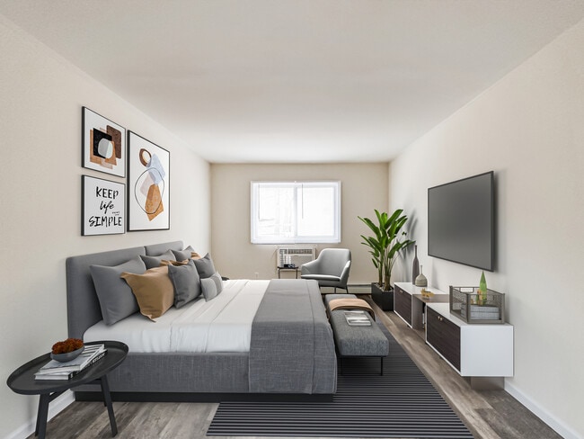 Zachary Arms Apartments