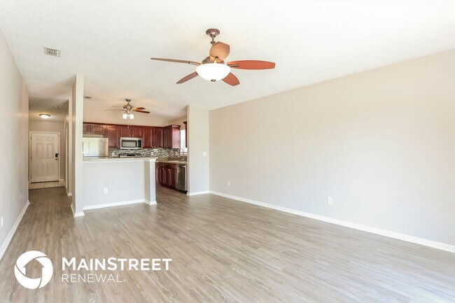 Photo - 7405 International Village Dr