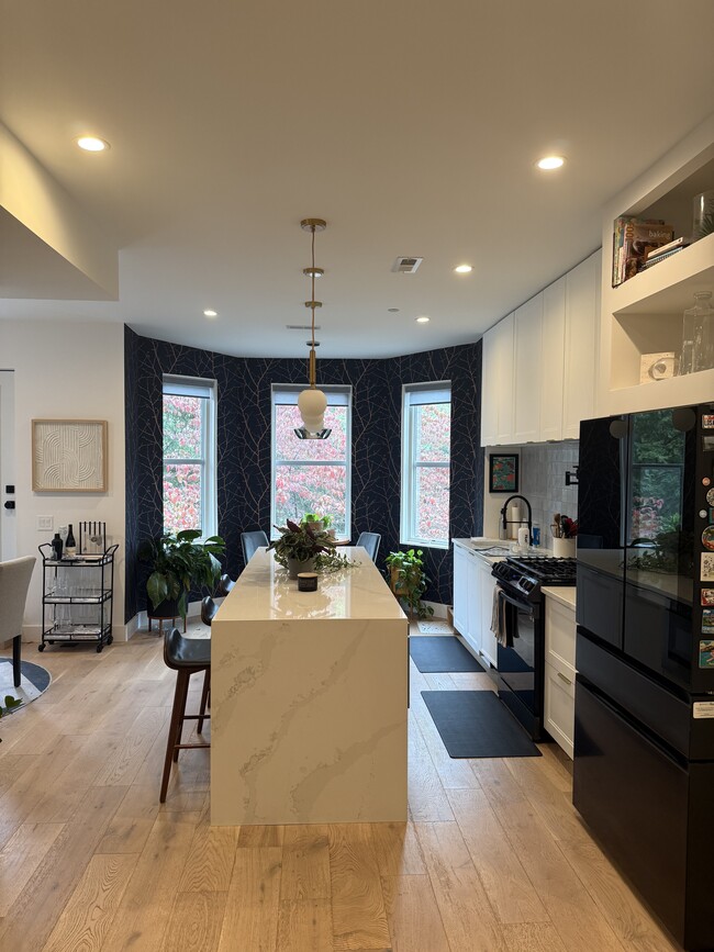 Photo - 1818 19th St NW Unidad 3