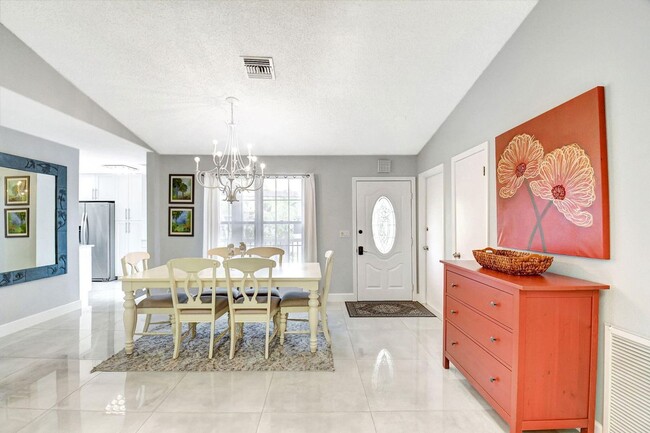 Photo - 9311 Longmeadow Cir