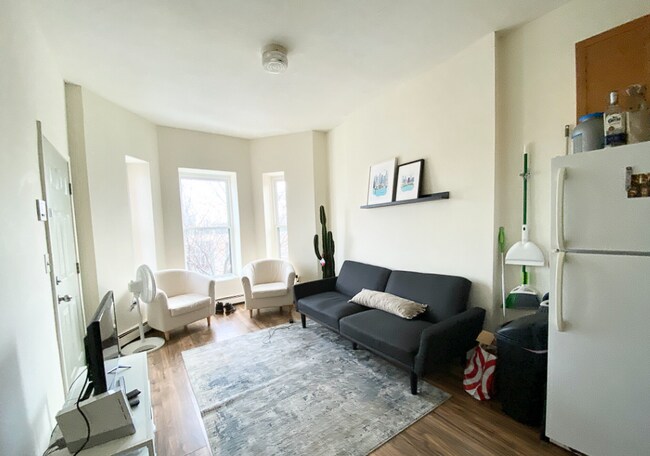 Photo - 96 Hammond St