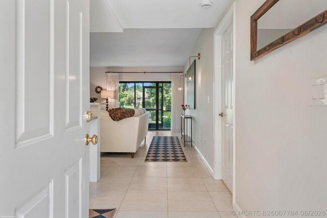 Building Photo - 13334 Polo Club Rd Unit 228