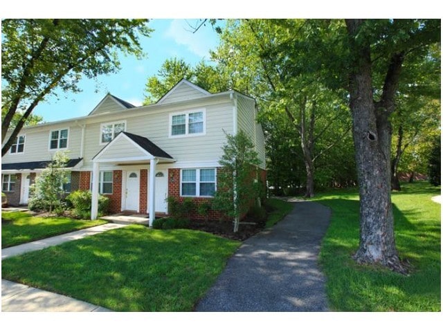 The Pointe at Harpers Mill