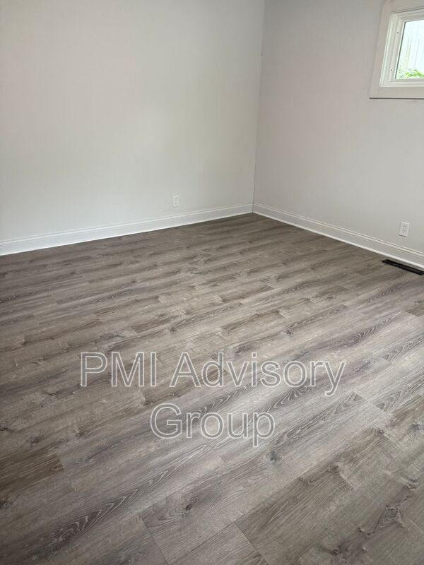 Photo - 3108 SE Colfax St