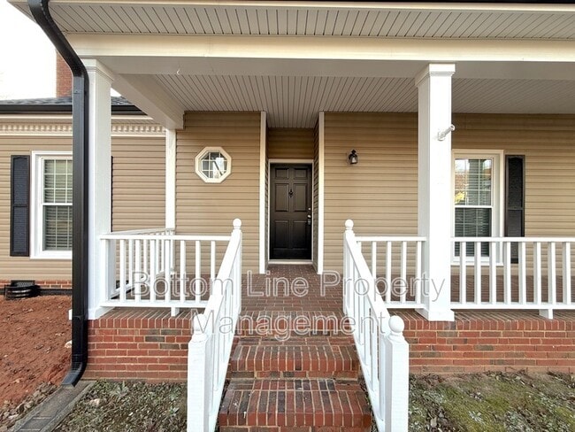 Photo - 13446 Cassington Ct