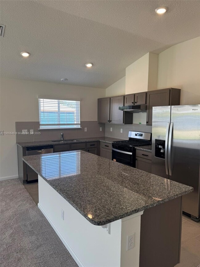 Photo - 55 Signet Cir