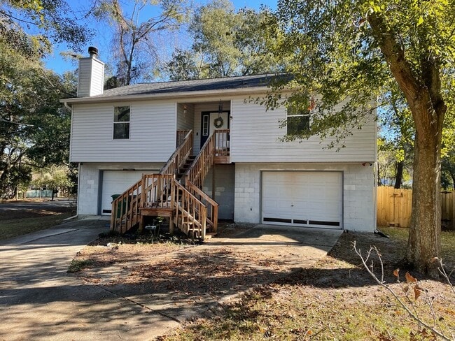 Photo - 1901 Faulk Dr