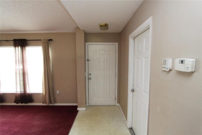 Photo - 2826 Kimberly Dr