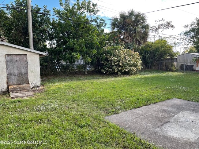 Photo - 2245 St Swithin Ln
