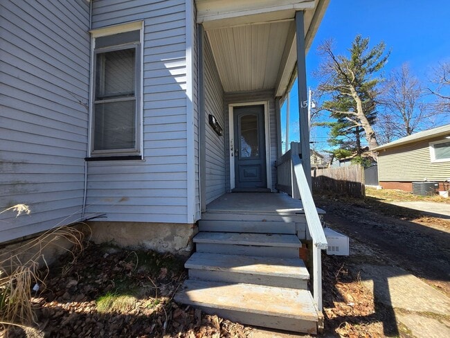 Photo - 15 Edmonds St Unit 3