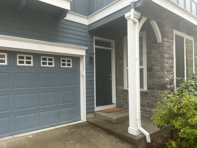 Photo - Spacious 4 Bedroom (plus den), 3 Bath Home...