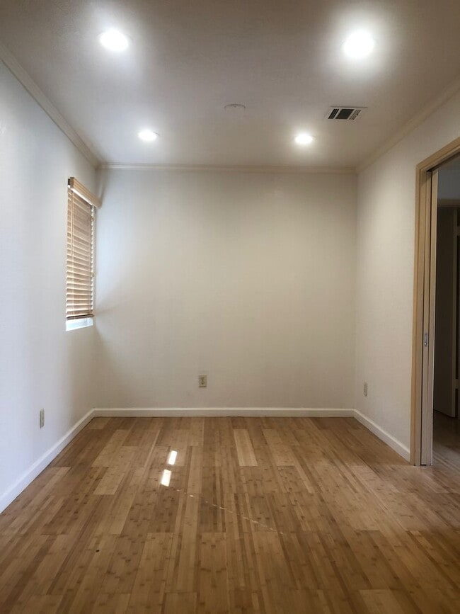 Photo - Darling condo in a great community with amenities Unit 171