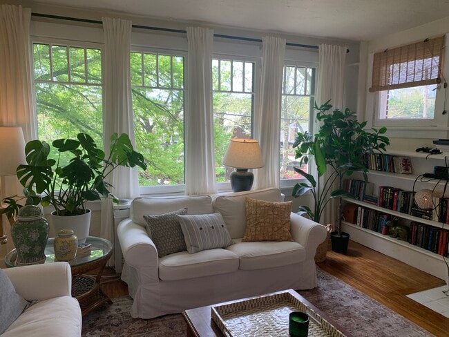 Photo - 5535 Wellesley Ave Unit 2