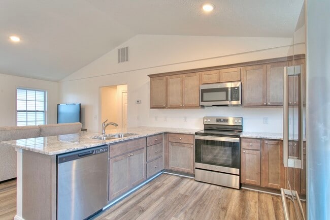 120 Cheyenne Dr