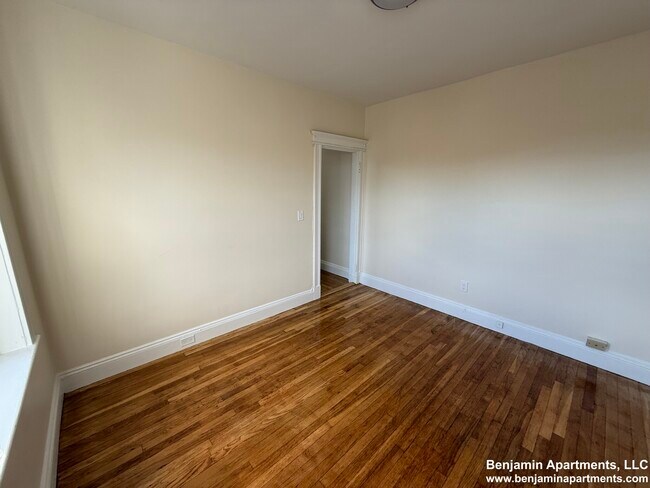 Photo - 1161 Commonwealth Ave