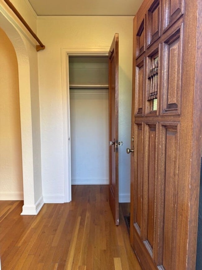 Photo - House For Lease