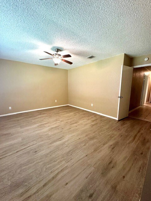 Photo - 12210 Roandale Dr