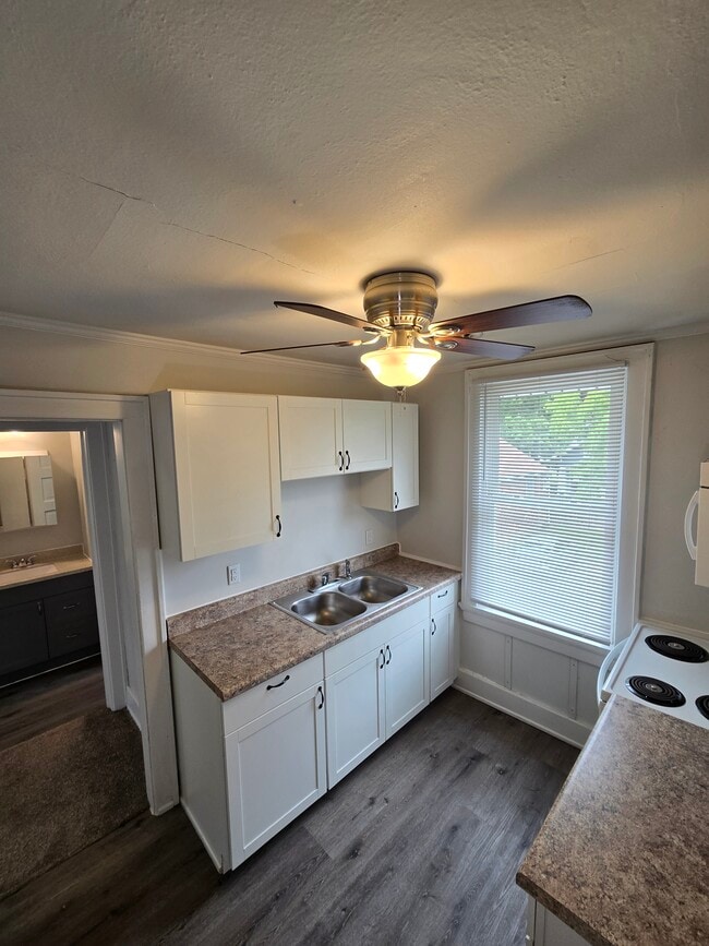 Photo - 426 N Jameson Ave