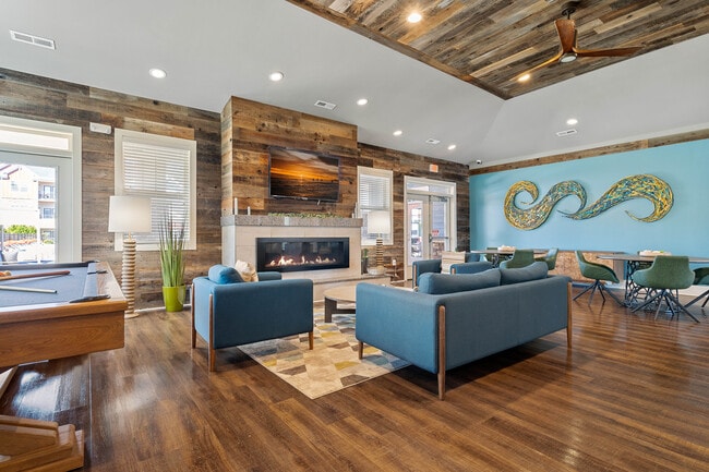 Photo - Hawthorne at Weaverville