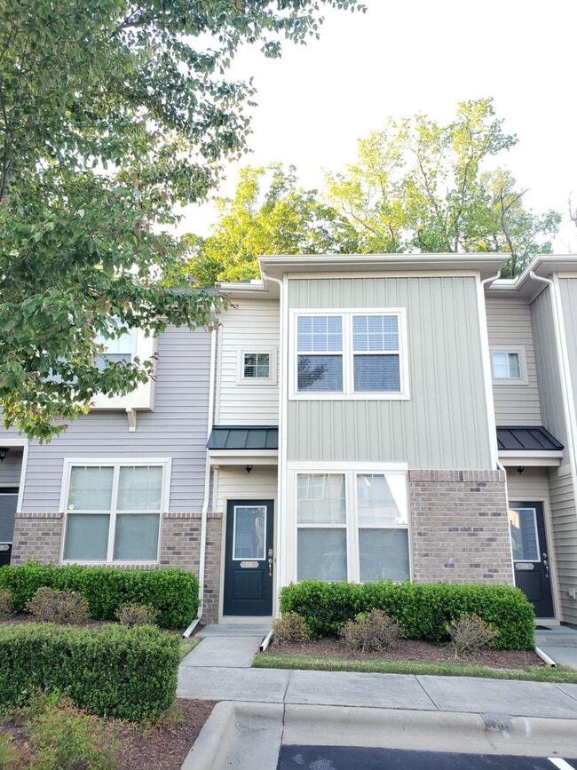 Thompson Ridge Townhome - Thompson Ridge Townhome