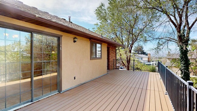 Photo - Freshly Updated Gem in Desirable East Side Sandy