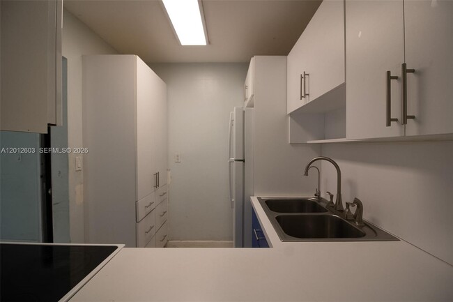 Photo - 10365 N Kendall Dr Unit D1