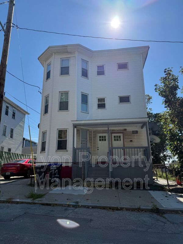 Building Photo - 204 Chapin Ave Unit 1F