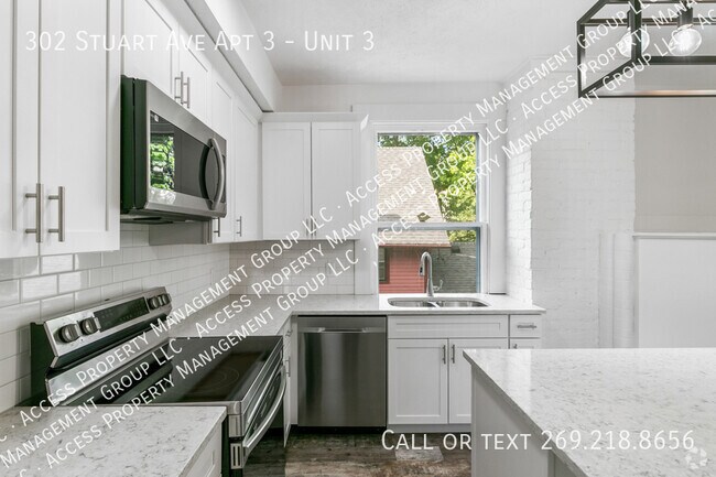 Building Photo - 302 Stuart Ave Unit 3 Rental
