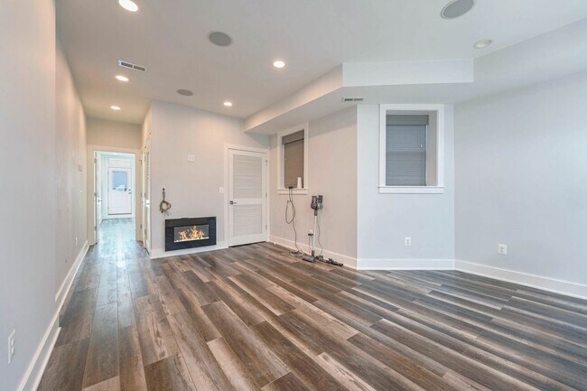 Photo - 3453 Holmead Pl NW Unit 1