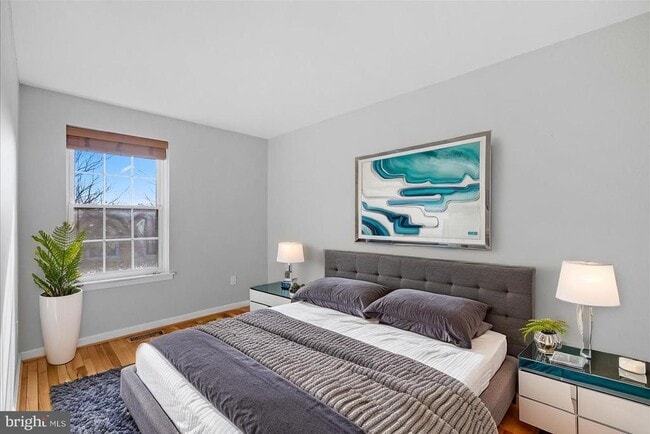 Photo - 2146 Golf Course Dr