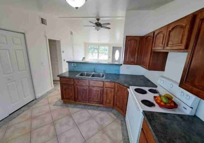 Photo - 30965 Mercedes Rd