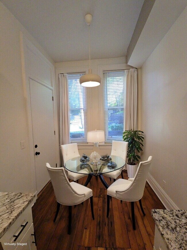 Photo - 322 Mulberry St