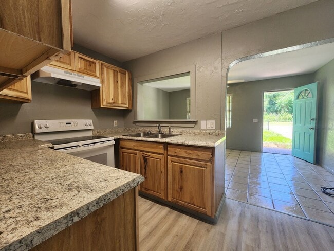 Photo - 2 Bedroom 1 Bath Single Family Home w/ Bon...